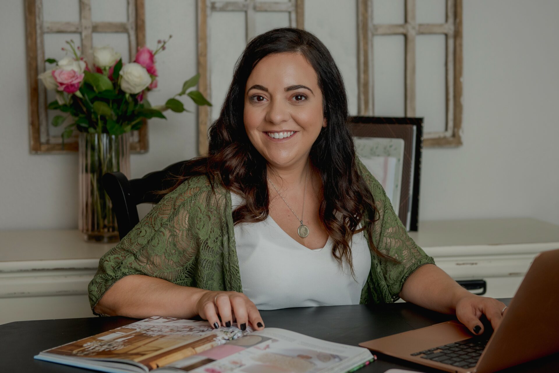 Meet Holly Hungerford Bold Journey Magazine Meet Holly Hungerford Bold Journey Magazine