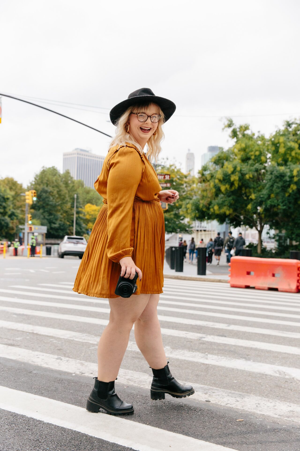 Megan Patricia'S Bold X Statement - 41rdwh3
