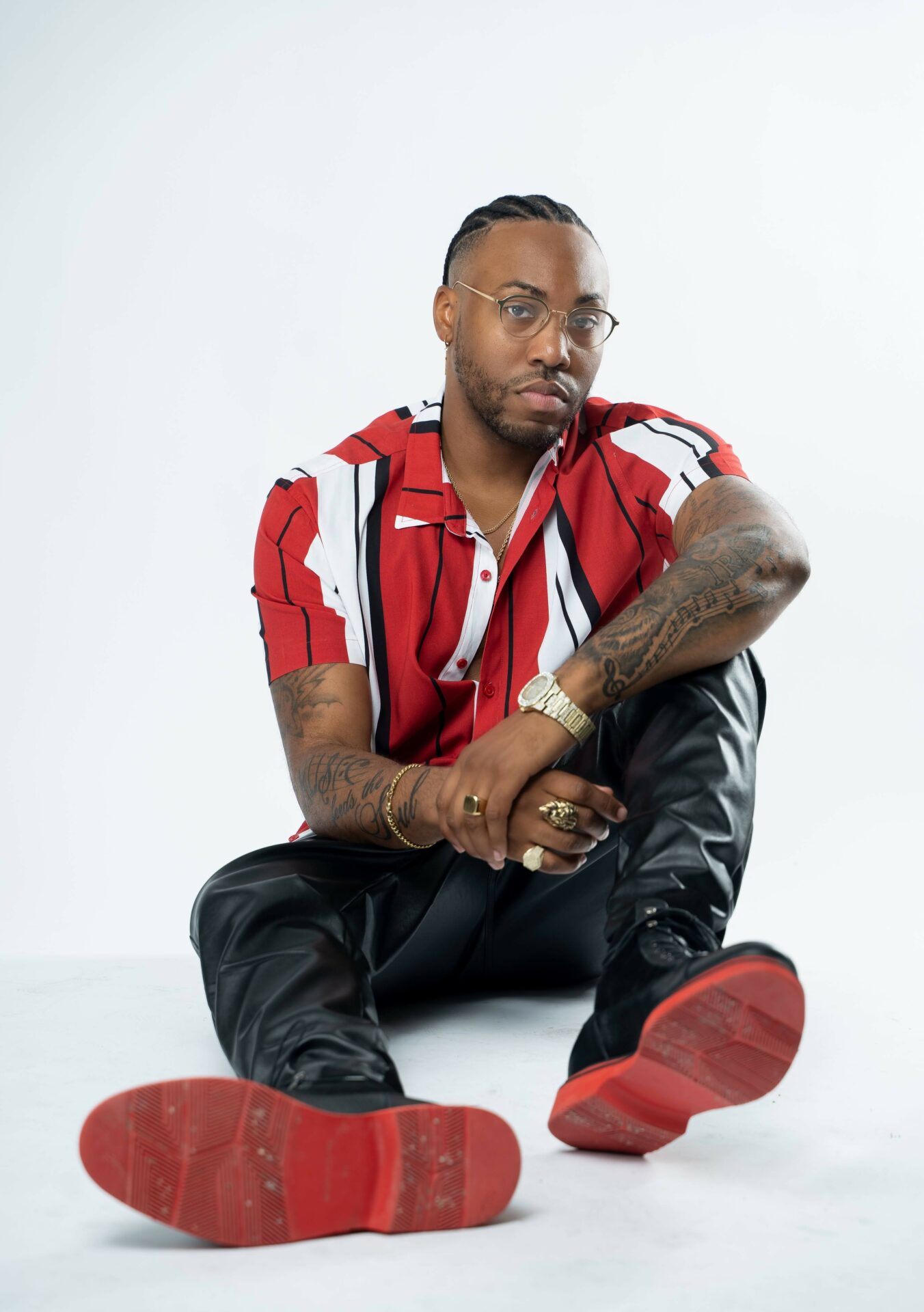 Meet RONNiE Robertson – Bold Journey Magazine