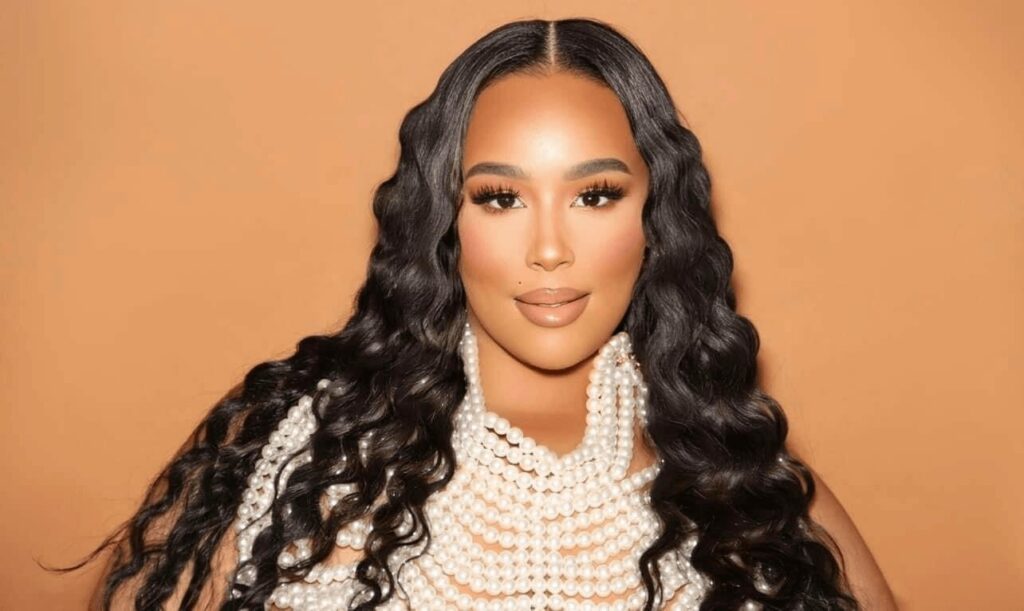 Representation from the Eyes of the Representer