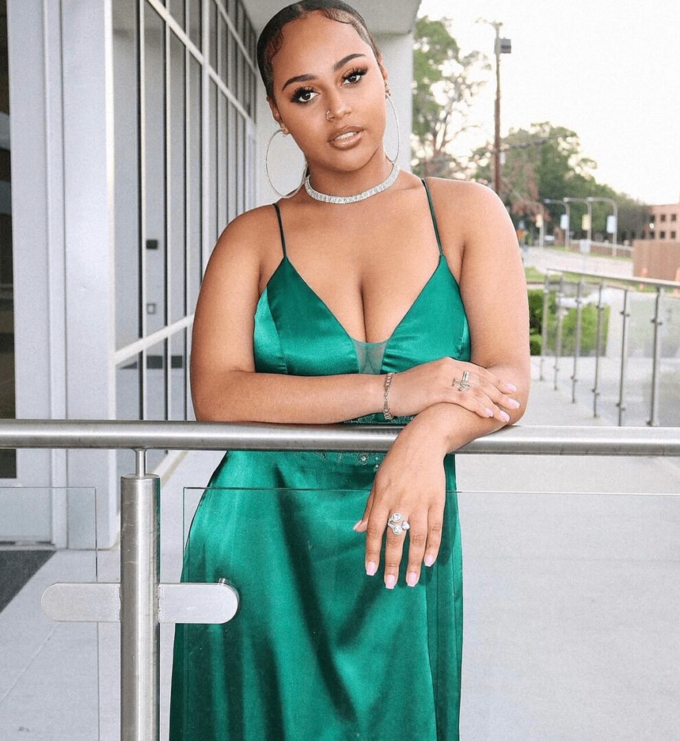 Meet Laila  Hazel