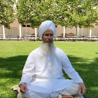 Meet Hari Har  Khalsa