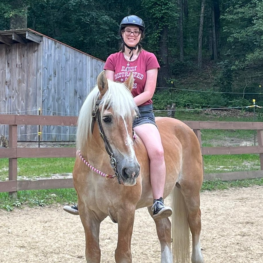 Meet Angelica Fraine