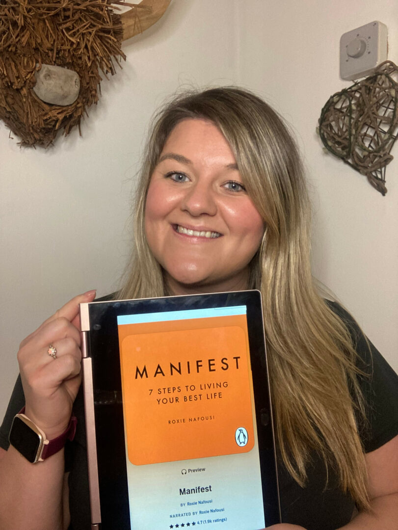 Leanne Ross discusses Manifest by Roxie Nafousi